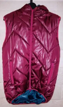 【美品】UNION LABEL フード付き ダウンベスト バーガンディ Mサイズ