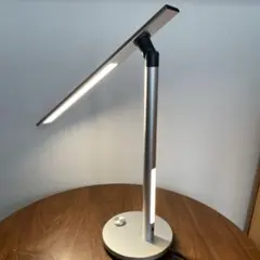 B2【used】Panasonic LEDデスクスタンド SQ-LD525-K - メルカリ