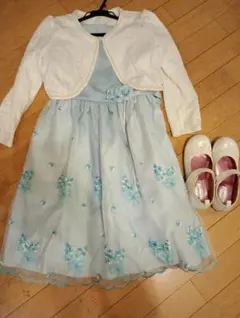 水色花柄ドレス・白カーディガン・バレエシューズセット