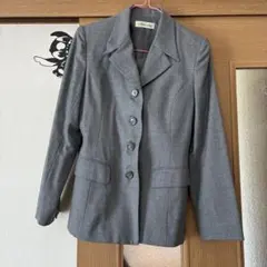 グレー ジャケットとスカートのセット