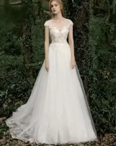 C42 結婚式 ウェディングドレスセクシー トレーンドレス エンパイア