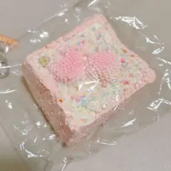【fuwafuwa】いちごトースト　ピンク　スクイーズ　捏捏のサムネイル