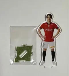 浦和レッズ馬渡選手　アクリルスタンド（スーパーレア） 浦和レッズ プレイヤーズアクリルスタンド 2026 渡邉凌磨 - メルカリ