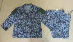 ２Ｂ：航空自衛隊デジタル迷彩の迷彩服（陸自新型スタイルのレプリカ）