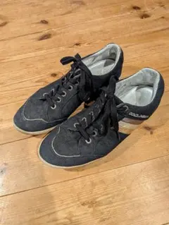 Item thumbnail for item 2a174a88-ccec-4613-a4c7-1523262ad679