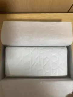 Calvin Klein 長財布 ホワイトのサムネイル
