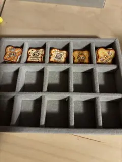 ラブブトースト型ビーズ 5個まとめ