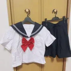 セーラー服上下セット（白・黒）　3セット