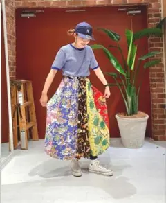 BEAMS Sun Surf ウクレレ柄 ロングスカート ネイビー - メルカリ