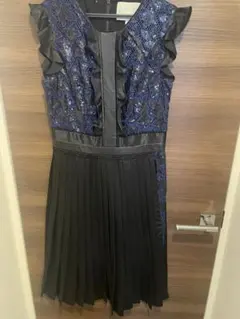 黒ラメレース　ドレス　スリット　ドレスワンピース