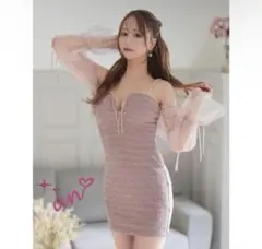 an ピンクミニドレス