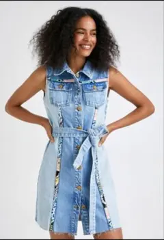 Desigual 美品デニムパッチワーク ショートワンピースのサムネイル