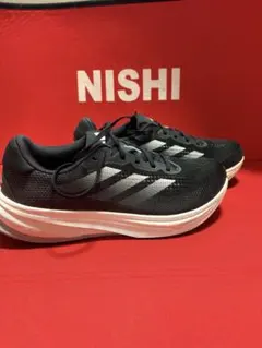 adidas スーパーノヴァライズ　ランニングシューズ　アディゼロ