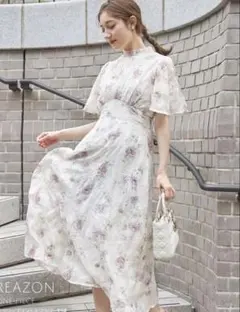 トッコクローゼット フラワー刺繍フレアスリーブワンピース 花柄ワンピース