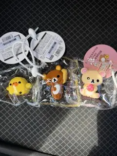 新品未使用　スクイーズ　リラックマ　むにゅもちスクイーズ　チャーム　3点セット