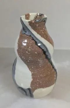 マーブル模様の一輪挿し［作品 No.331］