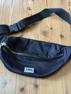 Lee ボディバッグ ウエストポーチ ブラックのサムネイル