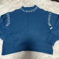 水色の長袖ニット Mサイズのサムネイル