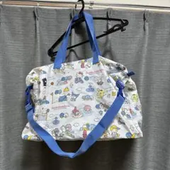 ☆値下げ中！サンリオ柄　ボストンバック型ナイロンバック☆のサムネイル