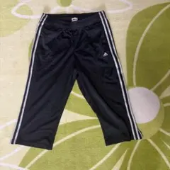 adidas クロップドパンツ ジャージ ブラック