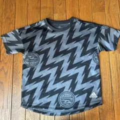 adidas 子ども用サッカーシャツ130