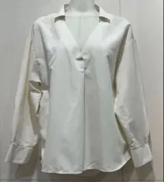 【美品】E hyphen world gallery レディース ブラウス　白のサムネイル