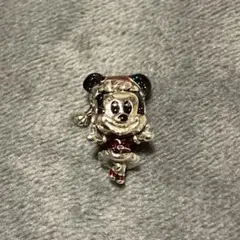 Pandora Disney ミニーマウス　サンタ　チャームのサムネイル