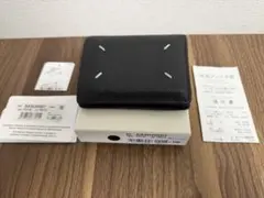 【土日限定価格】マルジェラ 二つ折り財布　SA3UI0007 P4745