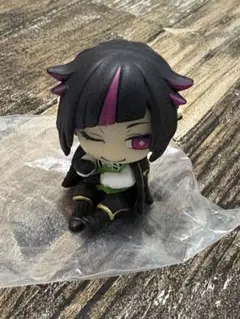 ツイステ　ガチャ　肩ズン　リリア