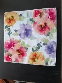 Francfranc ハンカチ 花柄　新品未使用のサムネイル