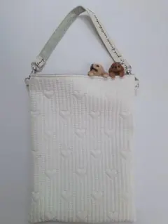 オフホワイト×くすみグリーン ♡ ハートキルティング ミニバッグ ポーチ