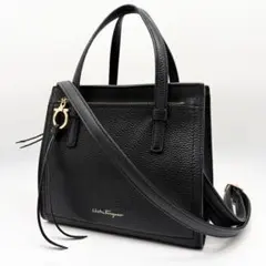 【美品】フェラガモ エイミー 2WAYバッグ 黒 シボ革 ハンドバッグ