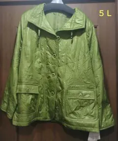 Y*g様 【新品タグ付】大きなレディース ５Ｌ グリーン刺繍柄ブルゾンのサムネイル