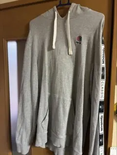 ほぼ新品！Reebok Classic グレー パーカー XOサイズ