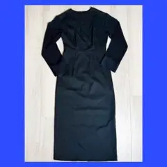 【JUNOAH】ブラック ロングワンピース Vネック風デザイン 美シルエット