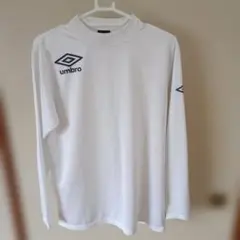 アンブロ　umbro　長袖シャツ　練習着　トレーニング　プラクティス