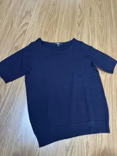 最終価格　美品　UNIQLO ネイビー 半袖ニット Sサイズ♪