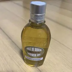 ロクシタン　ADモイスチャライジングシャワーオイル　アーモンド　250ml