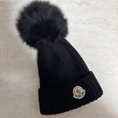 MONCLER 黒 ニット帽 ファー付き