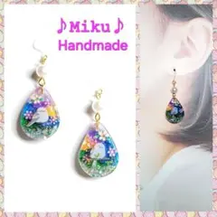 No.1612-B シマエナガ☆水彩画風☆レジン☆ピアス・イヤリング - メルカリ