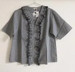 [新品・未使用] didizizi 　Vネックレースチェックブラウスのサムネイル