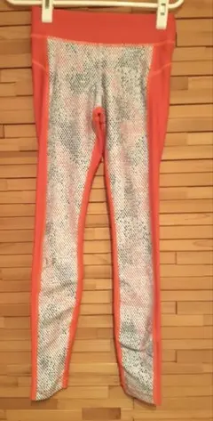 アンダーアーマー スポーツウェア スパッツ　レギンス