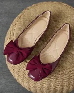 リボン付き フラットシューズ レッド エナメル調