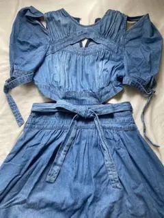 本日限定値引⭐︎タグ有り！SNIDEL スイッチングデコルテオープンワンピース