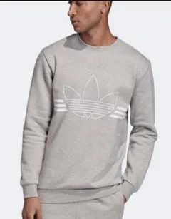 アディダス　オリジナルス　クルーネック スウェット