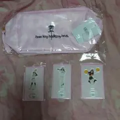 Item thumbnail for item 3052b77d-ec5a-431b-aa5e-ba31a33ee74e