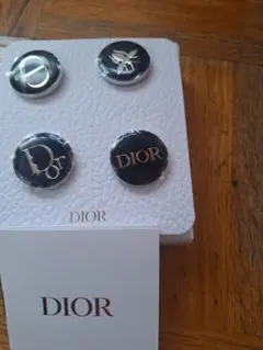 DIOR ディオール ピンバッジ ロゴ 蜂beeビー2022限定ノベルティ非売品