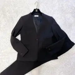 美品 プラステ ノーカラージャケット セットアップ パンツスーツ ブラック