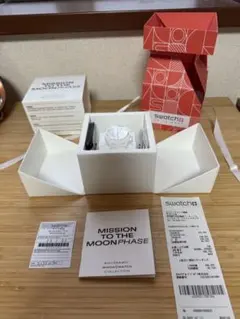 《7月購入！》OMEGA×Swatch スヌーピー白 SO33W700のサムネイル
