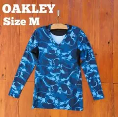 OAKLEY 長袖 インナー シャツ 総柄 ネイビー Mサイズ ゴルフ 野球のサムネイル